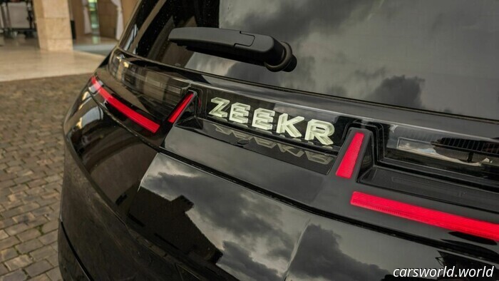 El nuevo Zeekr X me hizo cuestionar mis sentimientos por Volvo | Reseña | Carscoops